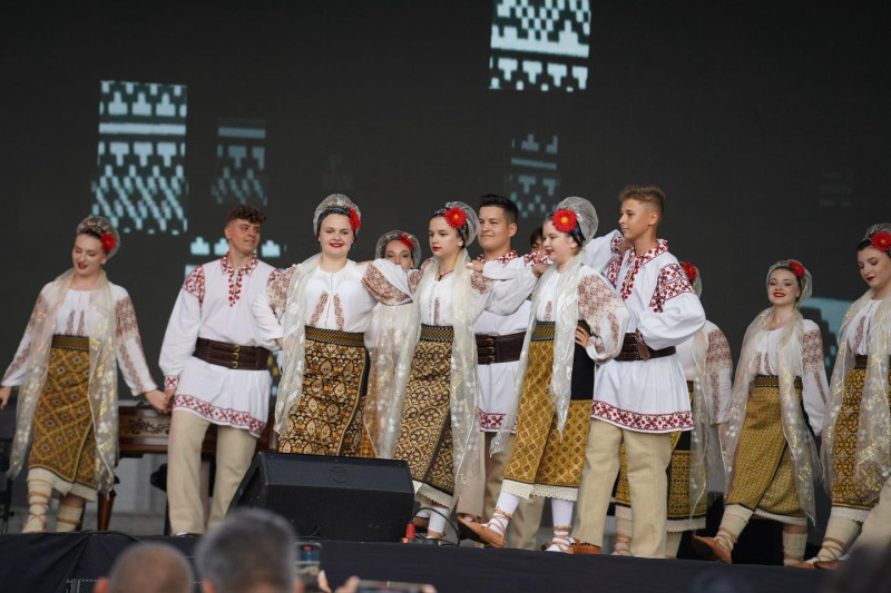 Ansamblul Folcloric "Plai de Dor"